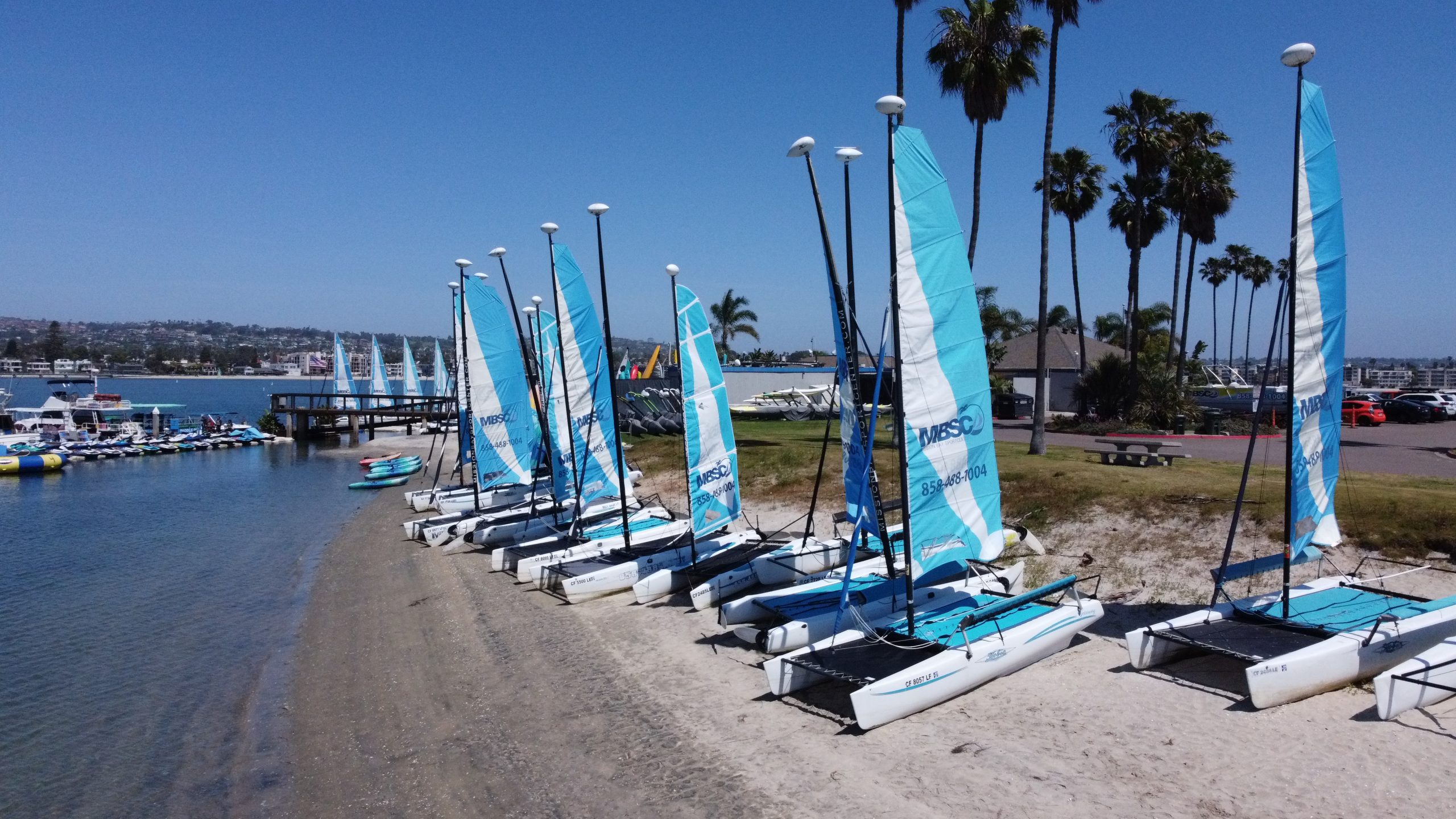 Hobie Wave Catamaran rental and sailboats on Mission Bay